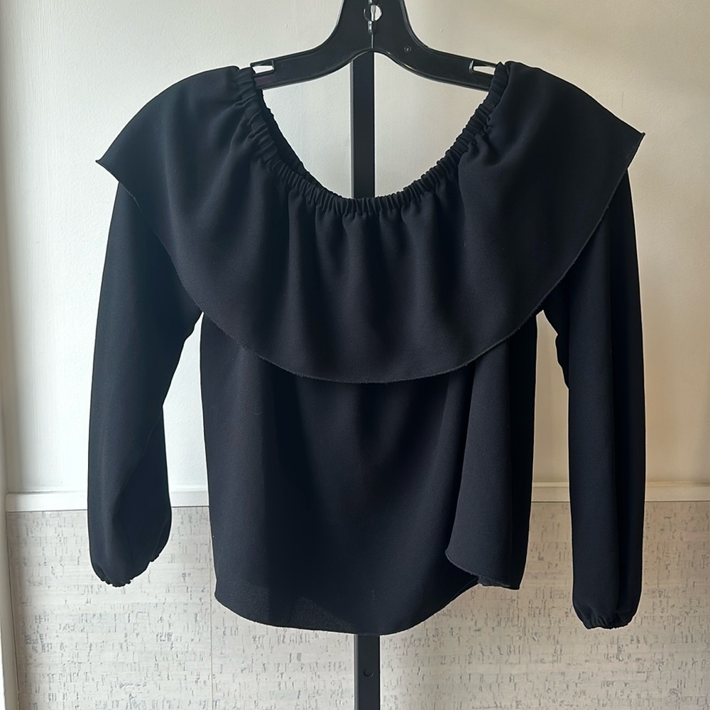 Wilfred Off the Shoulder Blouse